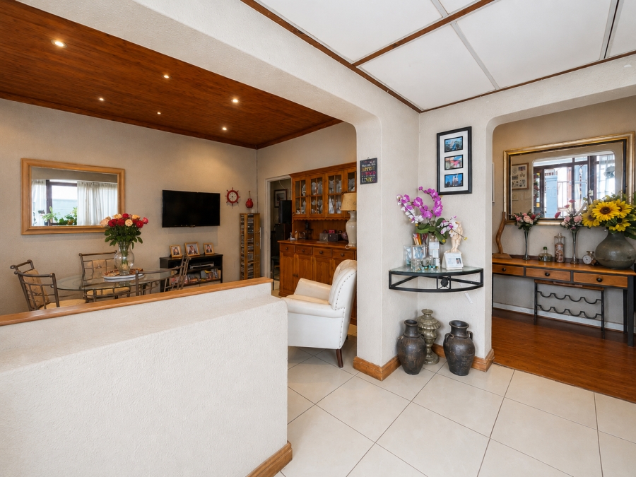 3 Bedroom Property for Sale in Brooklyn Western Cape
